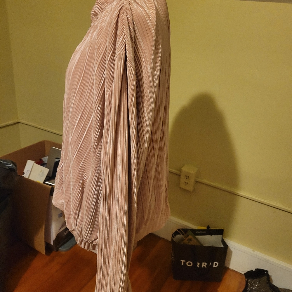 Shiny Pink Jacket - Picture 2 of 5